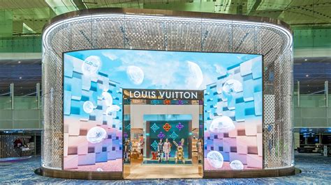 chalet louis vuitton|louis vuitton boutique singapore.